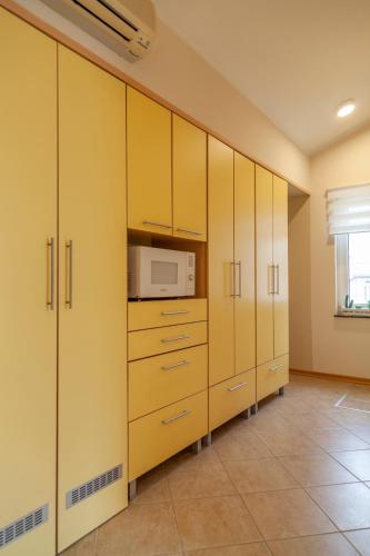 DC Executive Homes - image 3