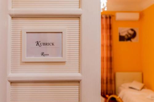 Flower guesthouse Room Type - Deluxe Quadruple Room