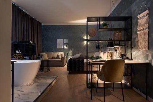 Hotel Zuid - image 10
