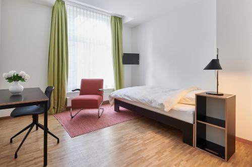 Haus zur Stauffacherin (Women Only)
