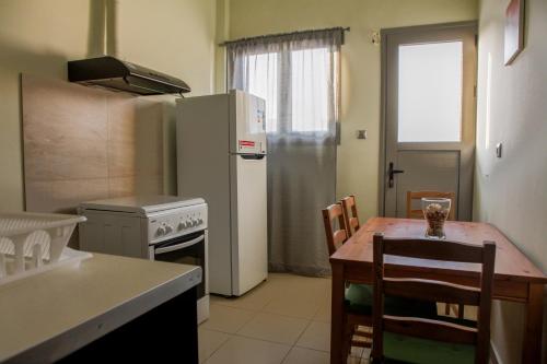 Lak Peristeri Homes - main image