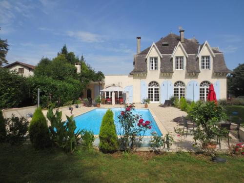 Chateau de Sillegue