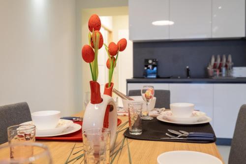 Vitosha Blvd Luxury 2-Bedroom, 2-Bathroom with Balcony, Sofia (photo 6)