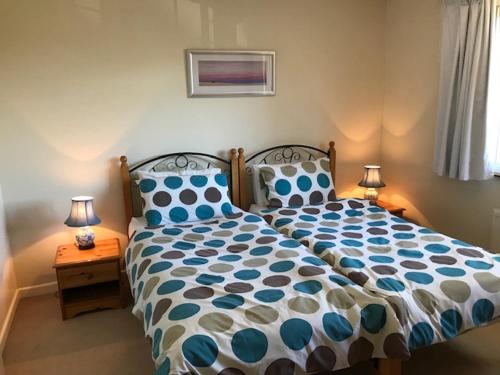 Barnfield Bed and Breakfast - image 2