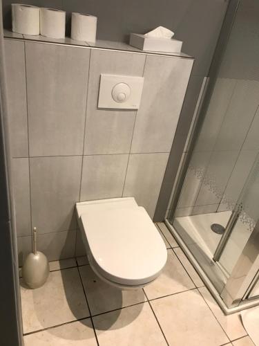 Hôtel Restaurant Les Frangins - Logis & Contact Hôtel