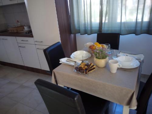 Apartmani Goran Orebić 4