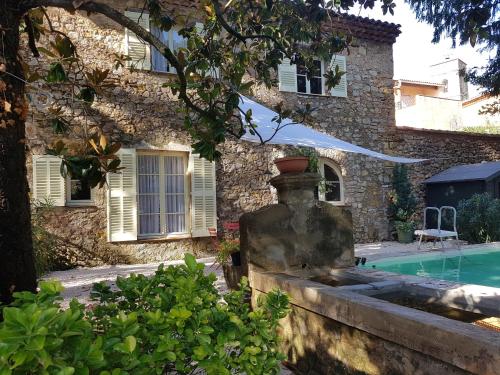 La Maison du Marquis de Montauroux chambre d'hôte Montauroux