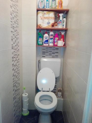  Familia Apartman in Makó