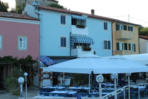 A szálláshely kívülről, Sobe MaMaLu in Valun