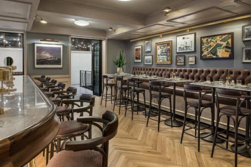 Merrion Row Hotel and Public House - image 4