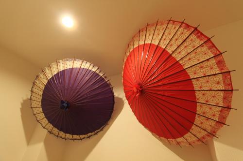 Standard Family Room image 1