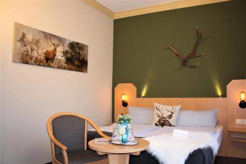 Hotel am Kurpark Hotel am Kurpark is perfectly located for both business and leisure guests in Bad Lauterberg. Offering a variety of facilities and services, the hotel provides all you need for a good nights sleep. E