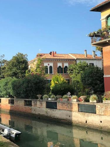 Villa Contarini B&B – Venice, GA