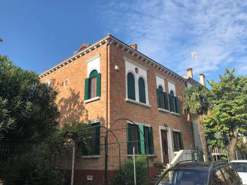 Villa Contarini B&B – Venice, GA