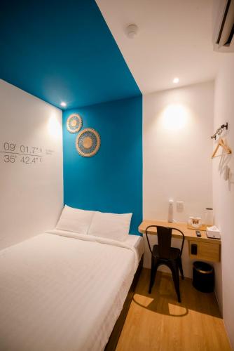 room detail thumbnail 0