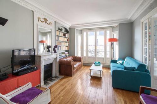 Cosy flat for 4p with terrace in the 10th district