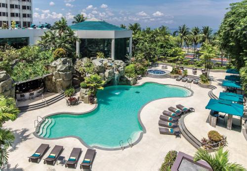 Swimming pool, Diamond Hotel near Intramuros & Rizal, Bagumbayan Light & Sound Museum
