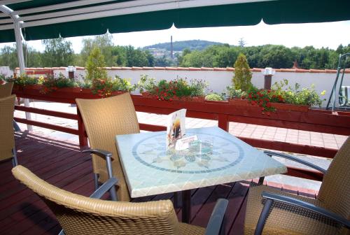 Hotel Bila Ruze in ปิเสค