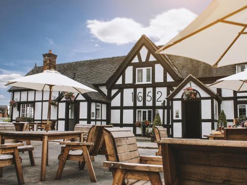 餐厅, 白狮酒店 (White Lion Hotel) in 克鲁