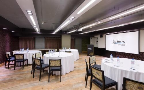 Radisson Sonya Hotel - image 2