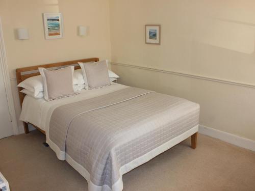 Trafalgar House - image 9