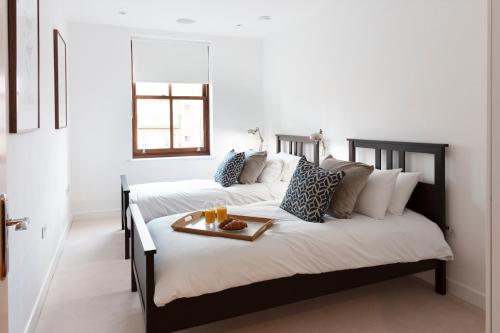 Hampden Apartments - The Charles - main image