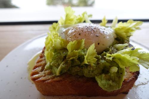 อาหารและเครื่องดื่ม, BAR10ZIMMER in ดอร์นเบิร์น