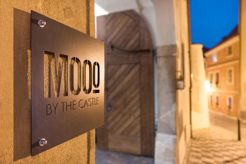 MOOo by the Castle - main image