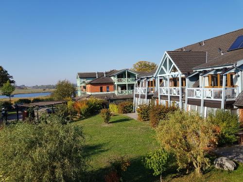 Balcony/terrace, Ferienwohnung 4 im Haus am See mit Wintergarten und Terrasse in Ostseebad Sellin
