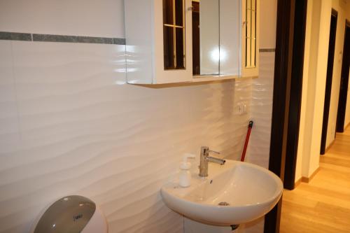R.T. HOUSE'S, Rome (photo 10)