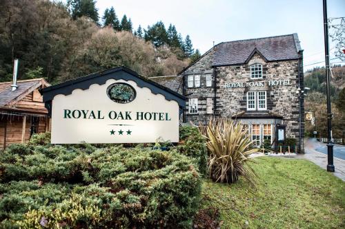 入口, 皇家橡樹酒店 (Royal Oak Hotel) in 百特斯
