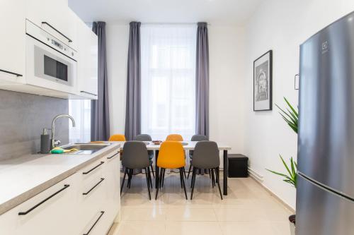 Spacious Apartments near the river - main image