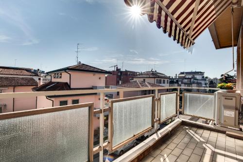 Apartment image 6