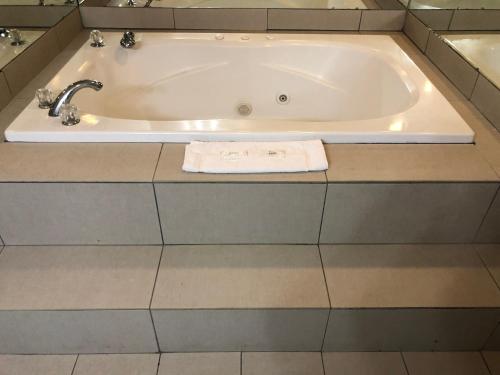 Double room, spa bathtub