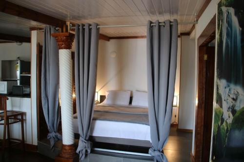 Coral Reef Beach in Oranjestad