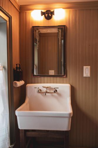 Stonehill's Farmhouse in Accord (NY)