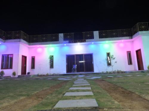 Sushmika Resorts Inn – Yercaud, MO