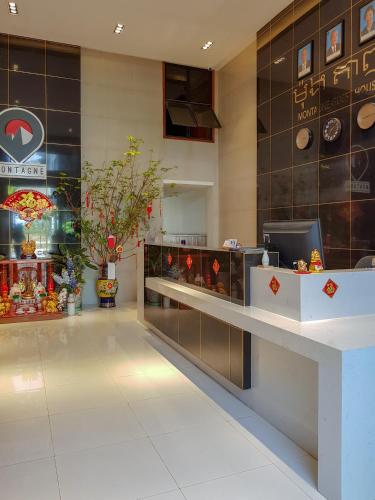 ล็อบบี้, มงตาญ รีเจนซี (Montagne Regency) in กำปอต