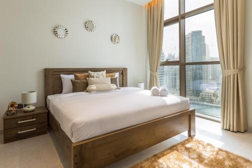 1 Bedroom Apartment in Dubai Marina by Deluxe Holiday Homes - image 9