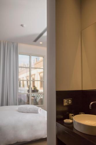 Aire Hotel & Ancient Baths - main image