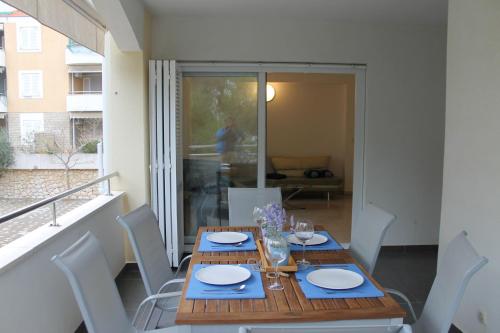  Apartman M&M in Stara Novalja
