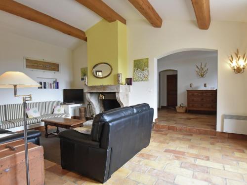 Provencal air conditioned villa