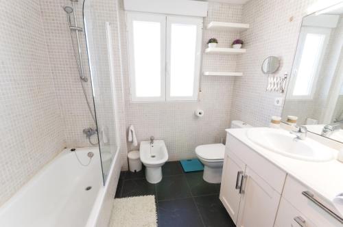 Apartment with Sea View image 10