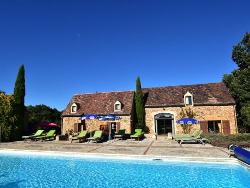 Beautiful holiday home with heated pool - Villefranche-du-Périgord