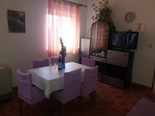  Apartment Zoric, Unterkunft in Marina