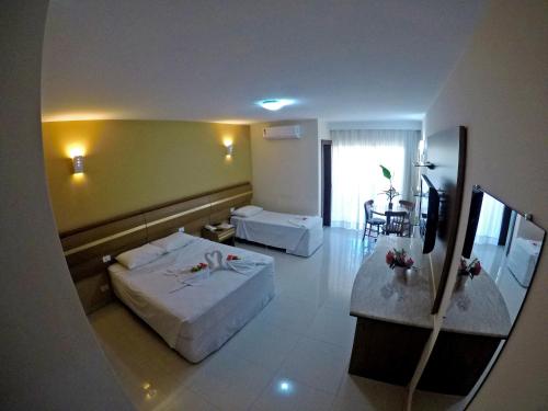 One-Bedroom Suite image 5