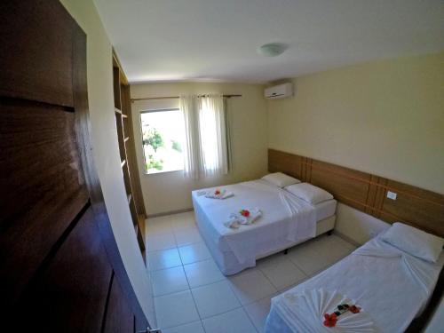 Three-Bedroom Apartment image 5