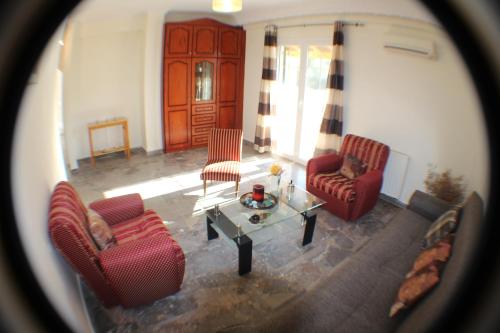  Angela's House in Sinarádes