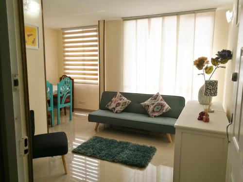 2 bedrooms, 4 beds