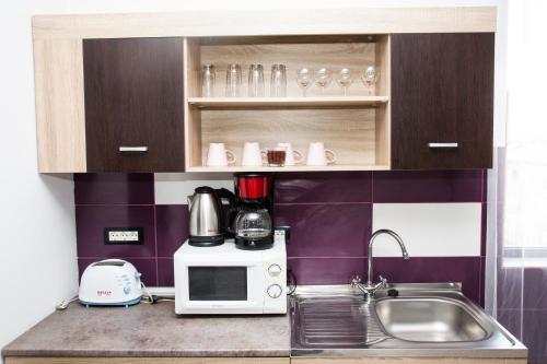 Alex Residence - image 6